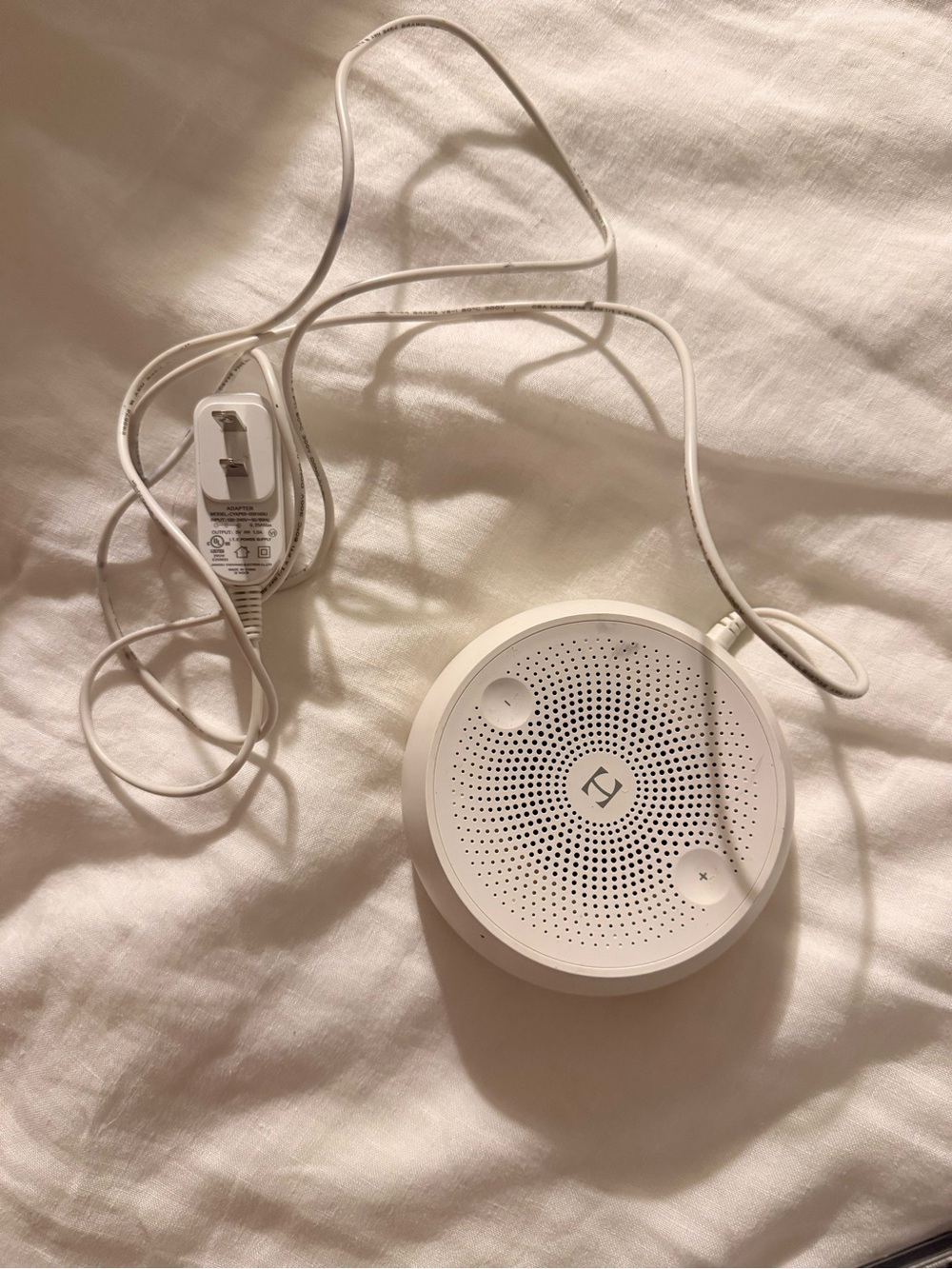 Hatch White Travel Sound Machine